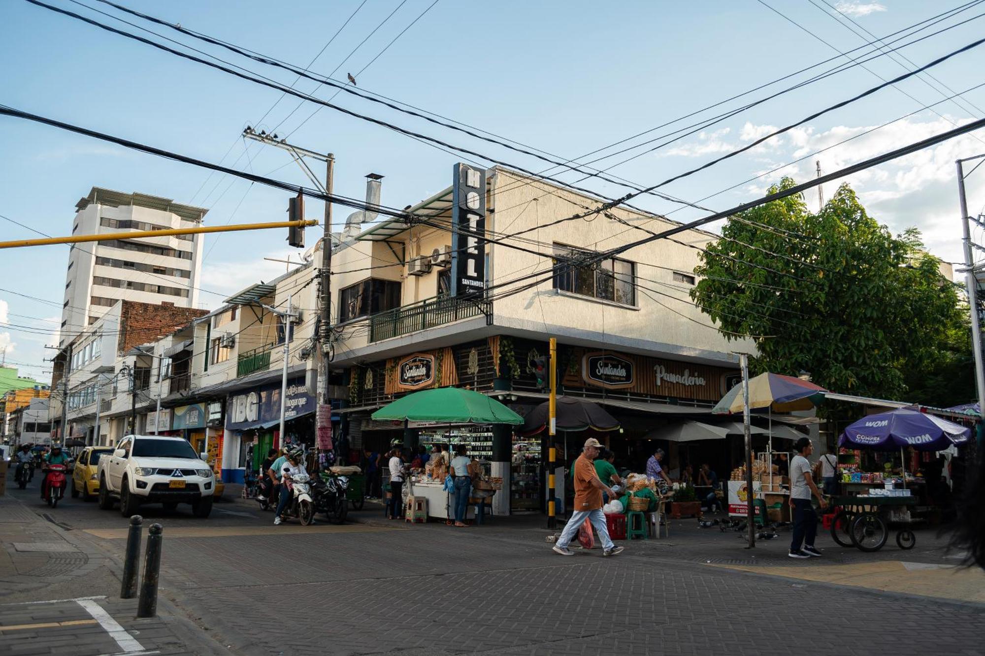 Hotel Santander Express Neiva  Buitenkant foto